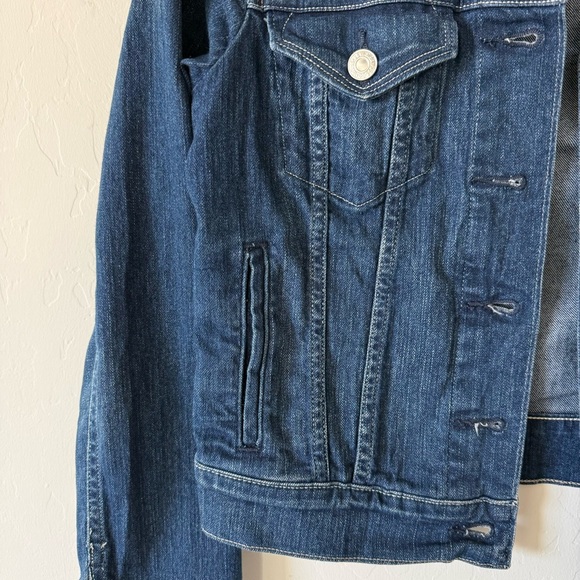 Levi’s The Original Trucker Jacket Authentic Blue Jean Denim Jacket Medium - Picture 3 of 14